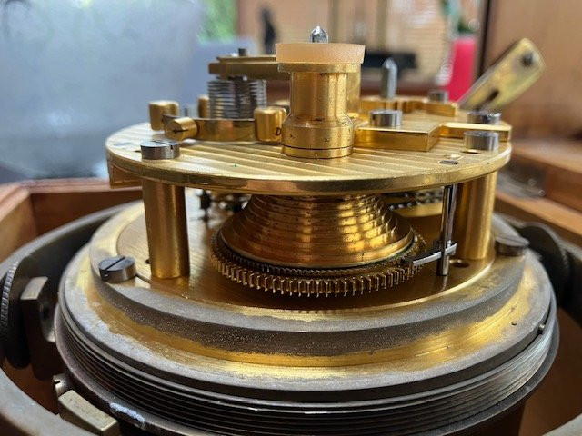 Chronomètre de la Marine Russe avec boitier et double boitier en accajou milieu XXème siècle-photo-3