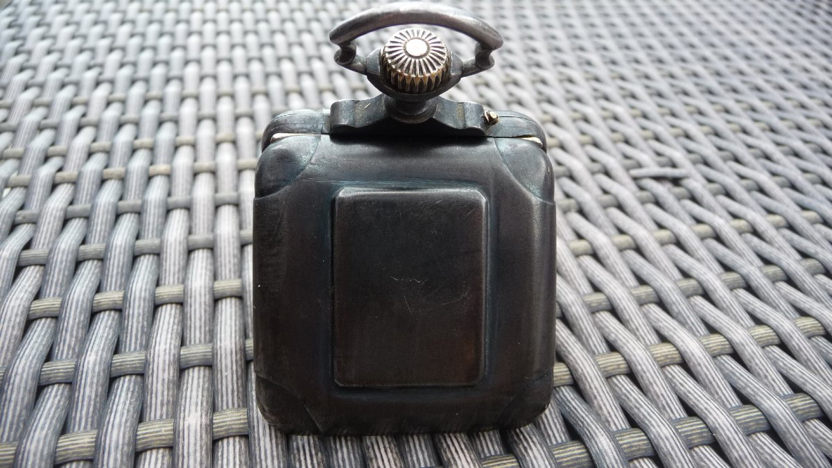 Square Pocket Or Desk Watch In Burnished Steel With Cartouche Dial, Circa 1900-photo-3