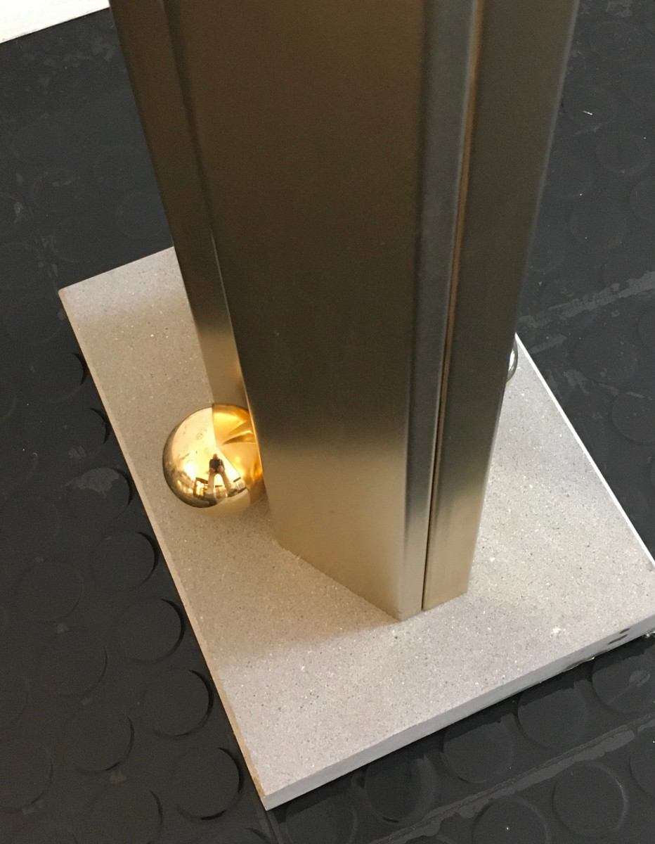 Sculptural luminaire Totem de Kazuide Takahama pour Sirrah, Italie 80'-photo-4