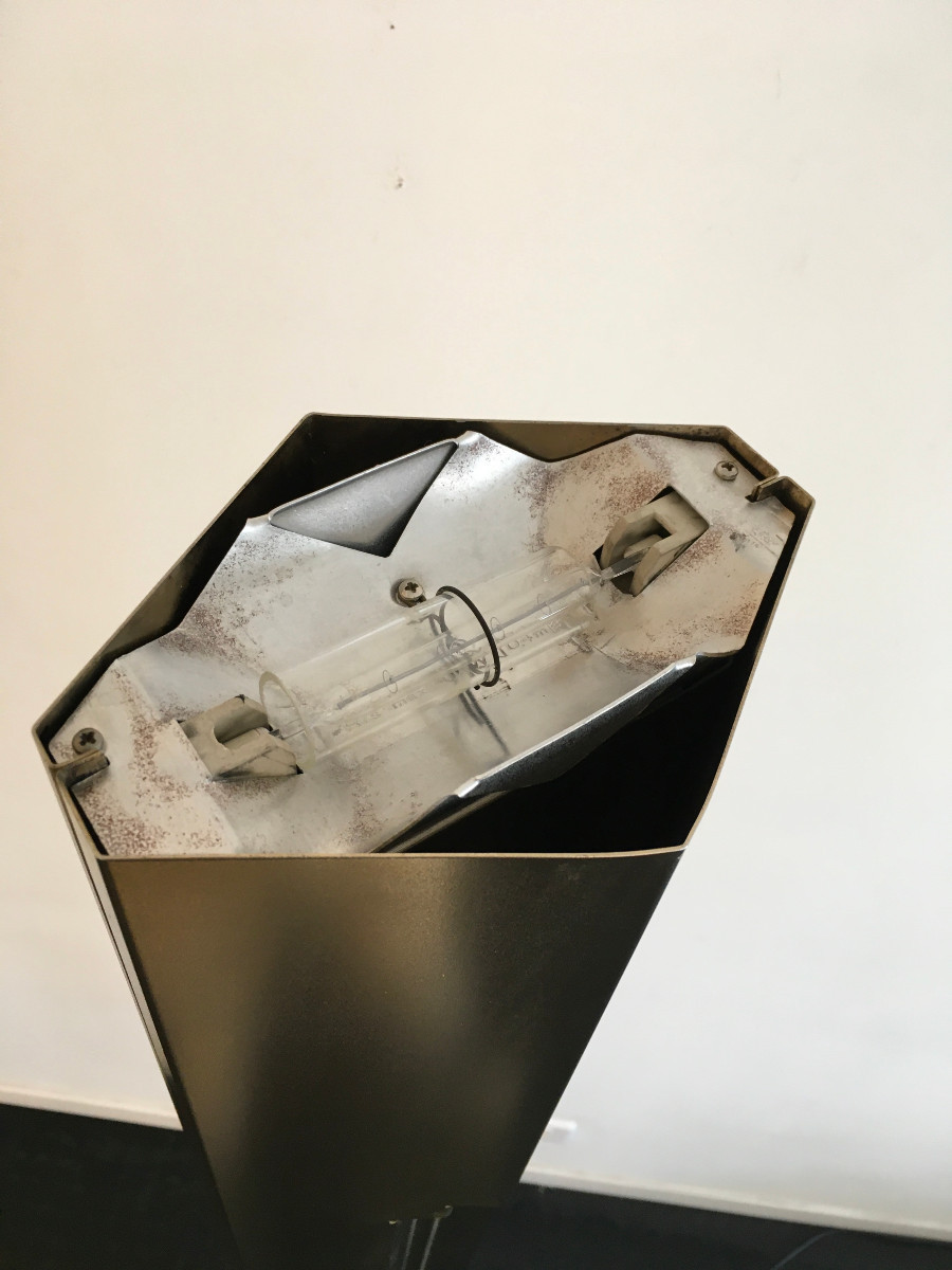 Sculptural luminaire Totem de Kazuide Takahama pour Sirrah, Italie 80'-photo-1