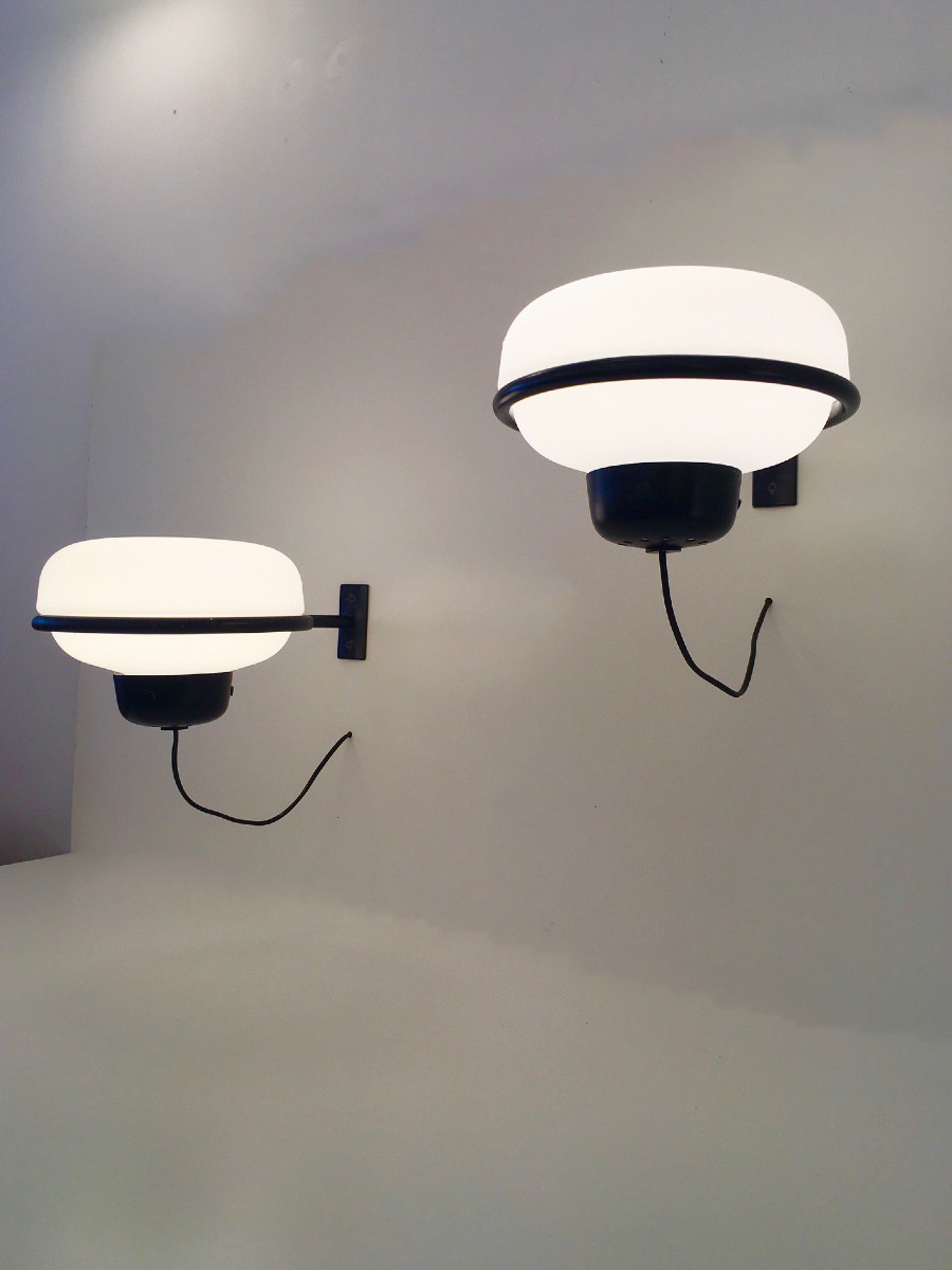Pair Of Gino Sarfatti Wall Lights, Arteluce Model 228