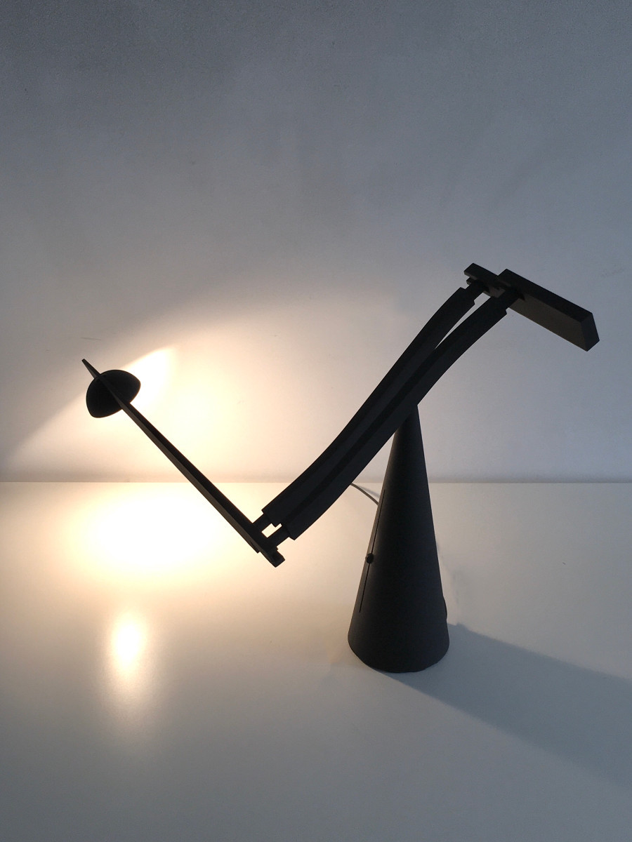 Postmodern “tabla” Desk Lamp, Italiana Luce 1988