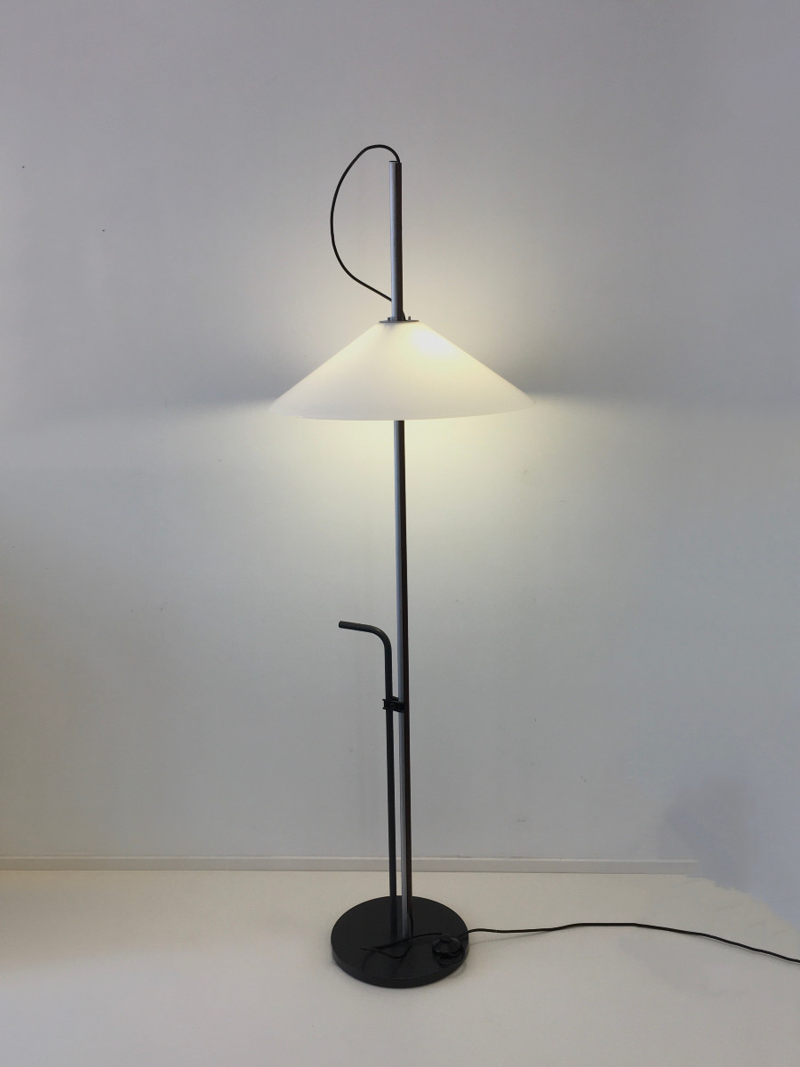 Lampadaire "Aggregato terra ", Enzo mari Artemide 1976-photo-3
