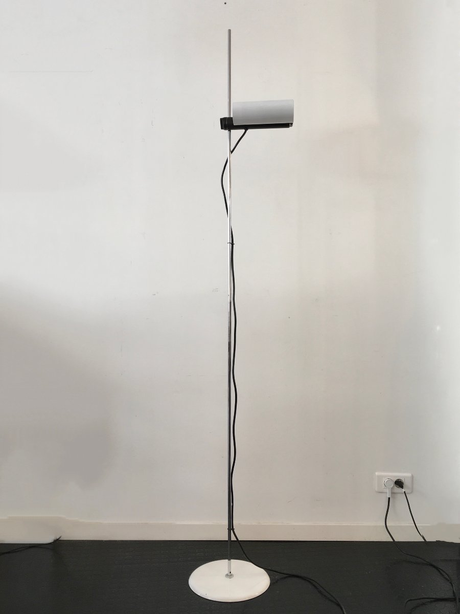Dim 333 Floor Lamp By Vico Magistretti-photo-4