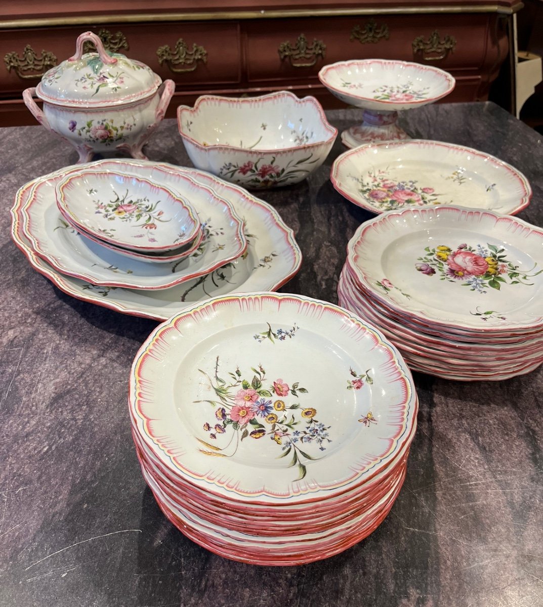 Earthenware Table Service From Lunéville Keller & Guérin, France 20th Century 