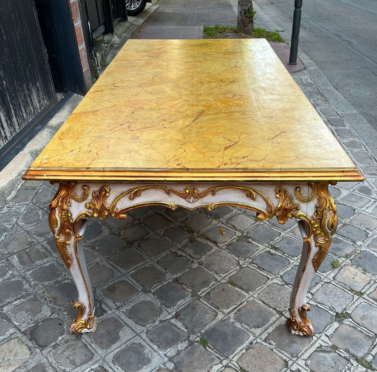 20th Century Italian Dining Table With Painted Wood And Faux Marble Top -photo-2