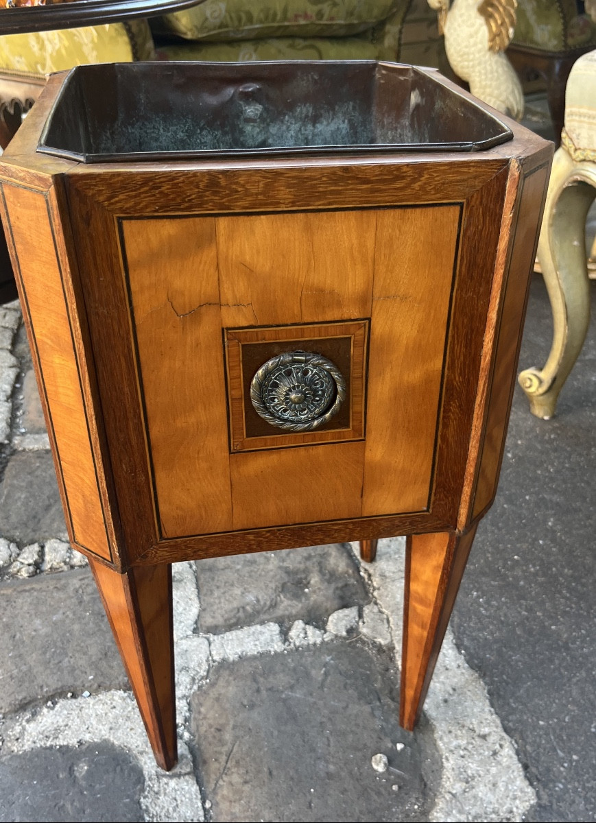 Jardinière bois marqueté carrée début XIX EME Hollande