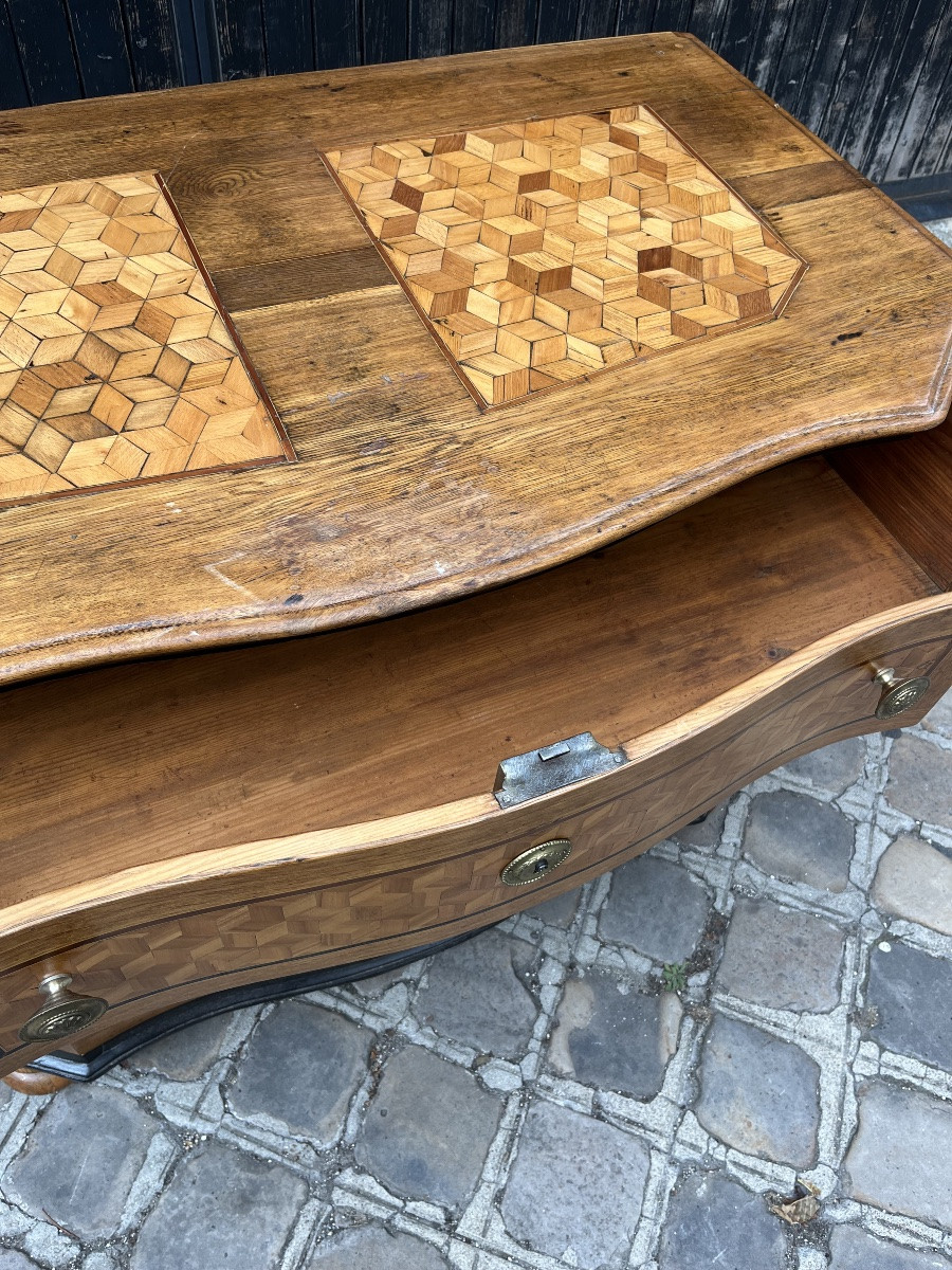 Commode galbée à pans coupés, XVIIIe siècle-photo-3