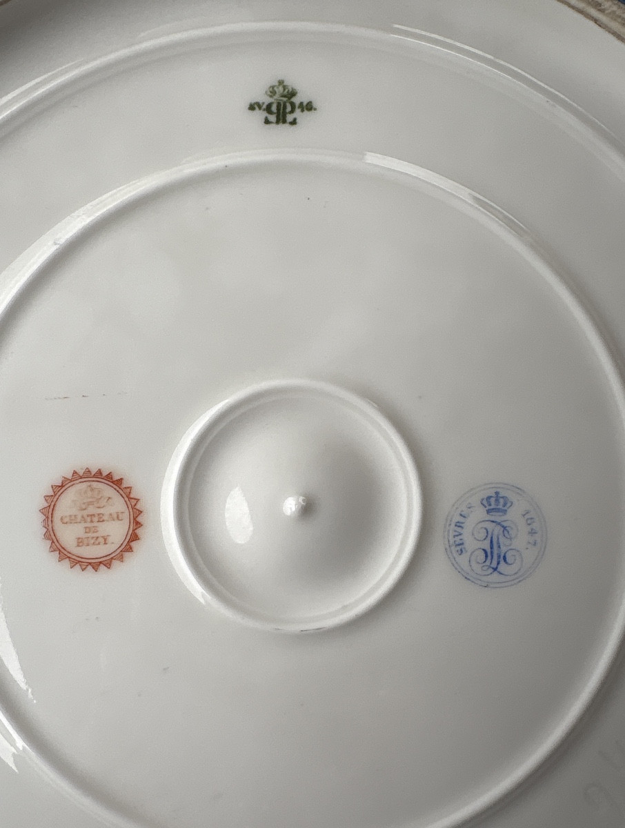 Sèvres Porcelain Dish, 1847, Decorated With A Genre Scene -photo-3
