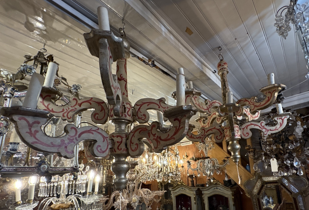 Pair Of 8-light Chandeliers In Painted And Silvered Wood, Italy, 19th Century -photo-3