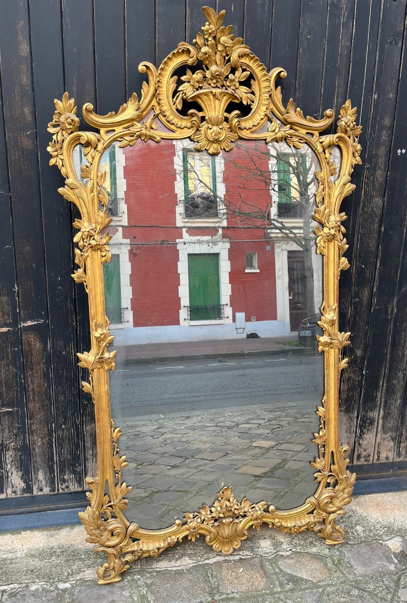 Early 20th Century Provençal Louis XV Style Giltwood Mirror 
