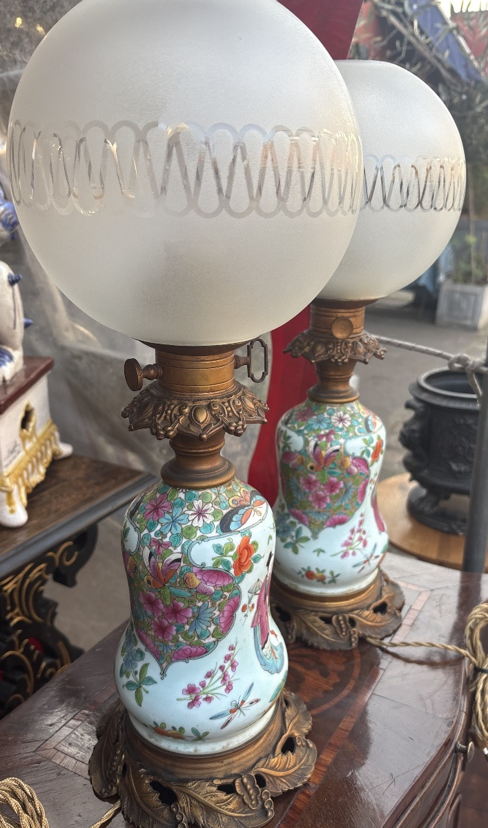 Paire de lampes porcelaine de Bayeux à décor aux chinois XIX EME -photo-4