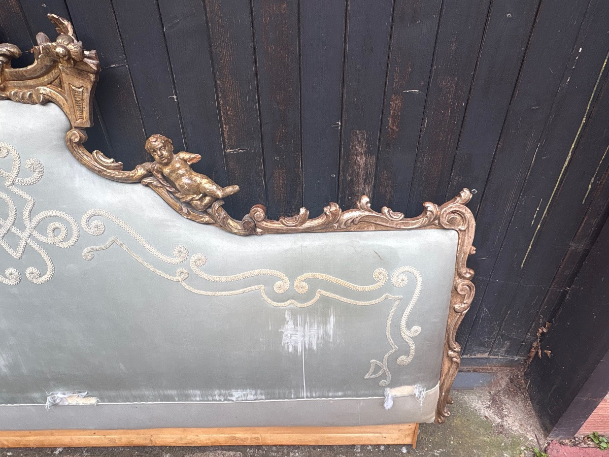 Italian Silver-carved Wooden Headboard Depicting Cherubs, Late 18th Century -photo-3