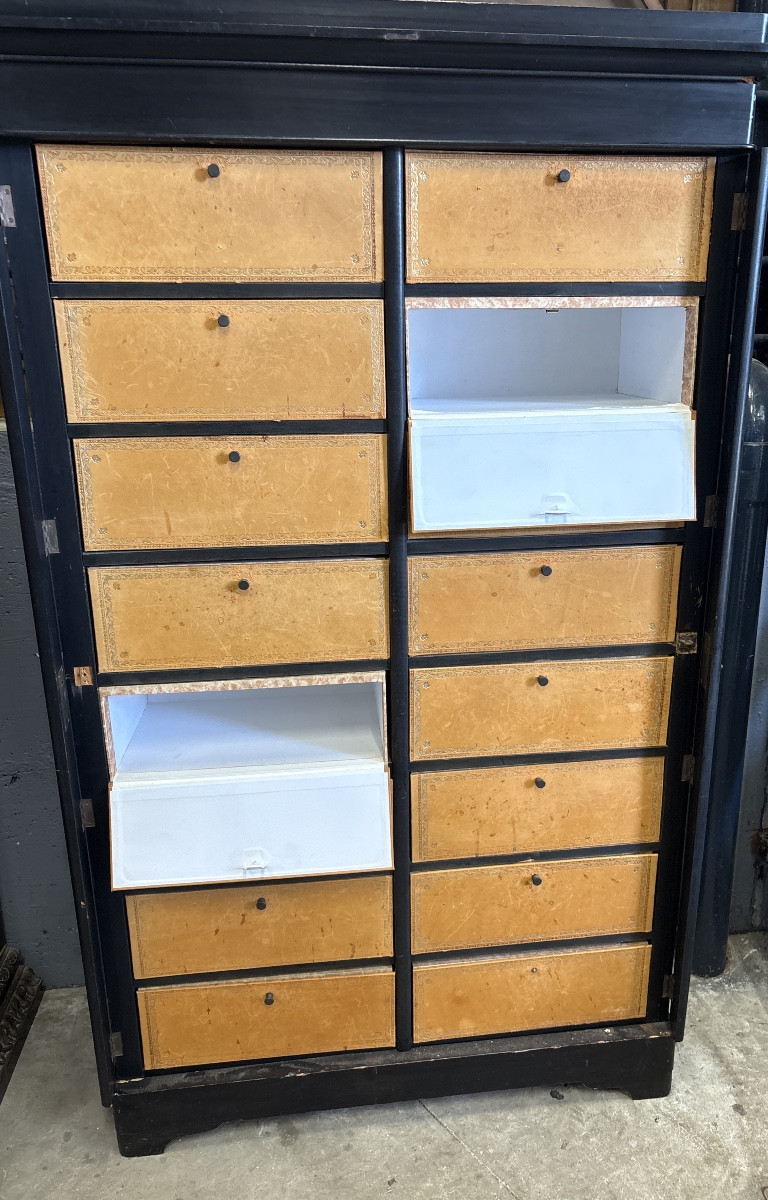 Mid-19th Century Cardboard Box Painted Black Leather-covered Compartments-photo-2