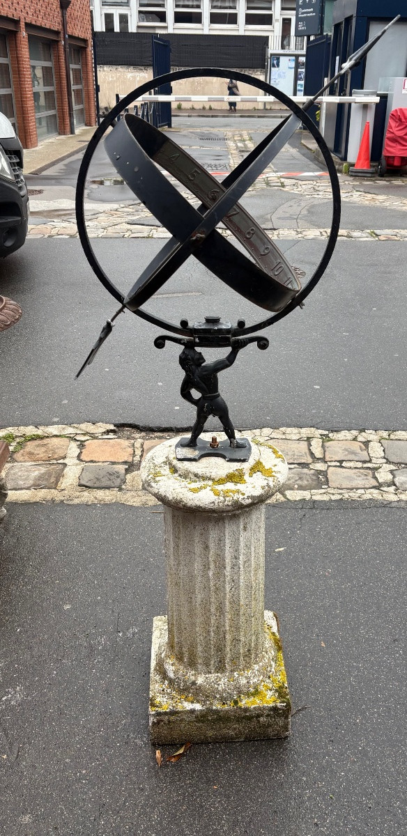 Danish Sundial In Patinated Iron On Reconstituted Stone Column XX Eme Siecle-photo-1