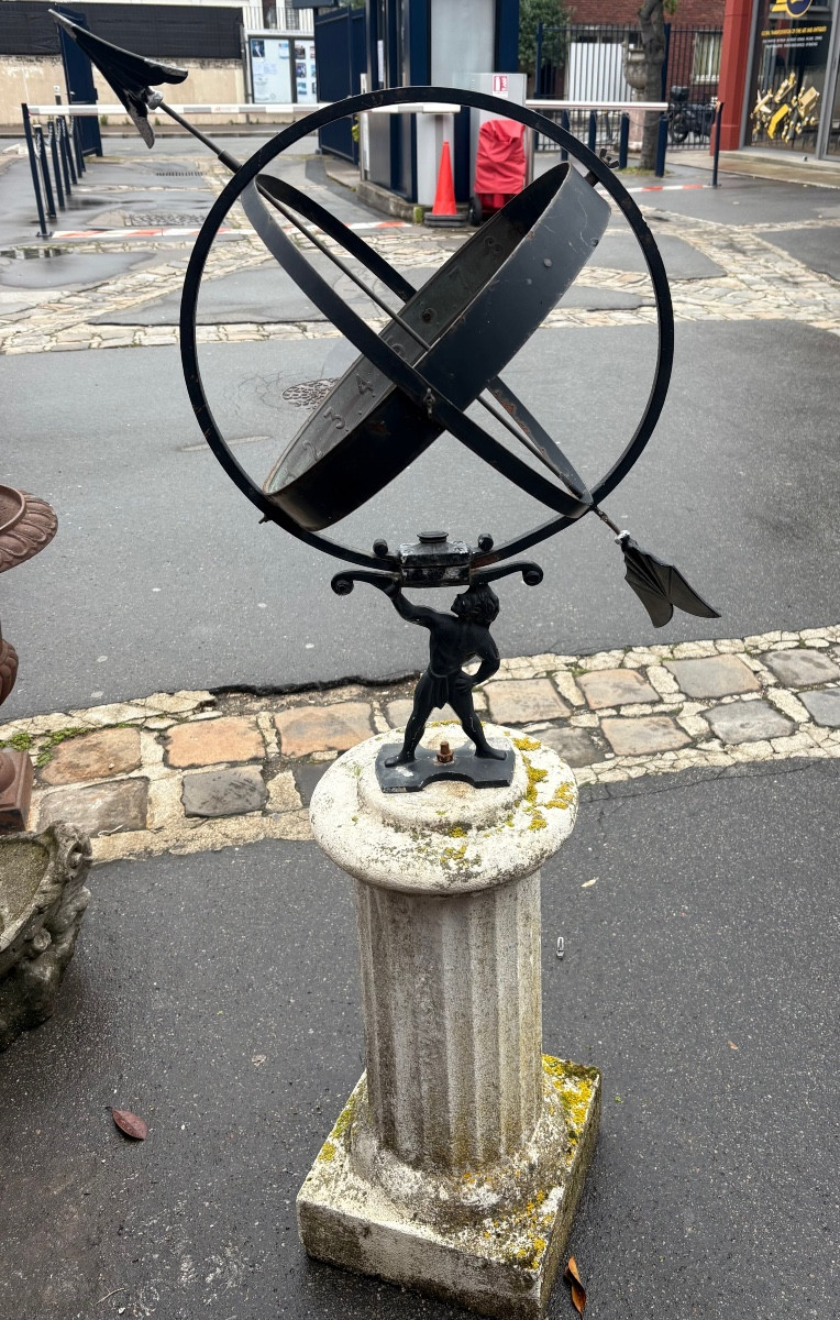 Danish Sundial In Patinated Iron On Reconstituted Stone Column XX Eme Siecle