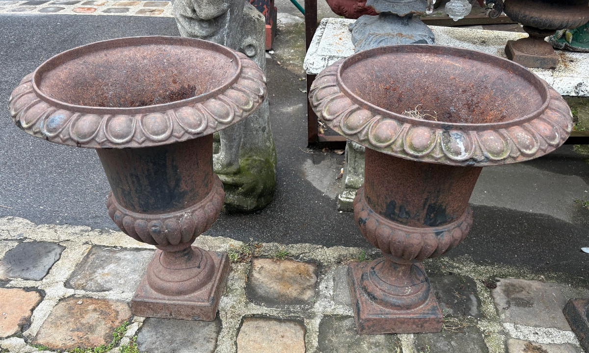 Série de 4 vases Médicis en fonte de fer fin XIX /début XX EME -photo-2