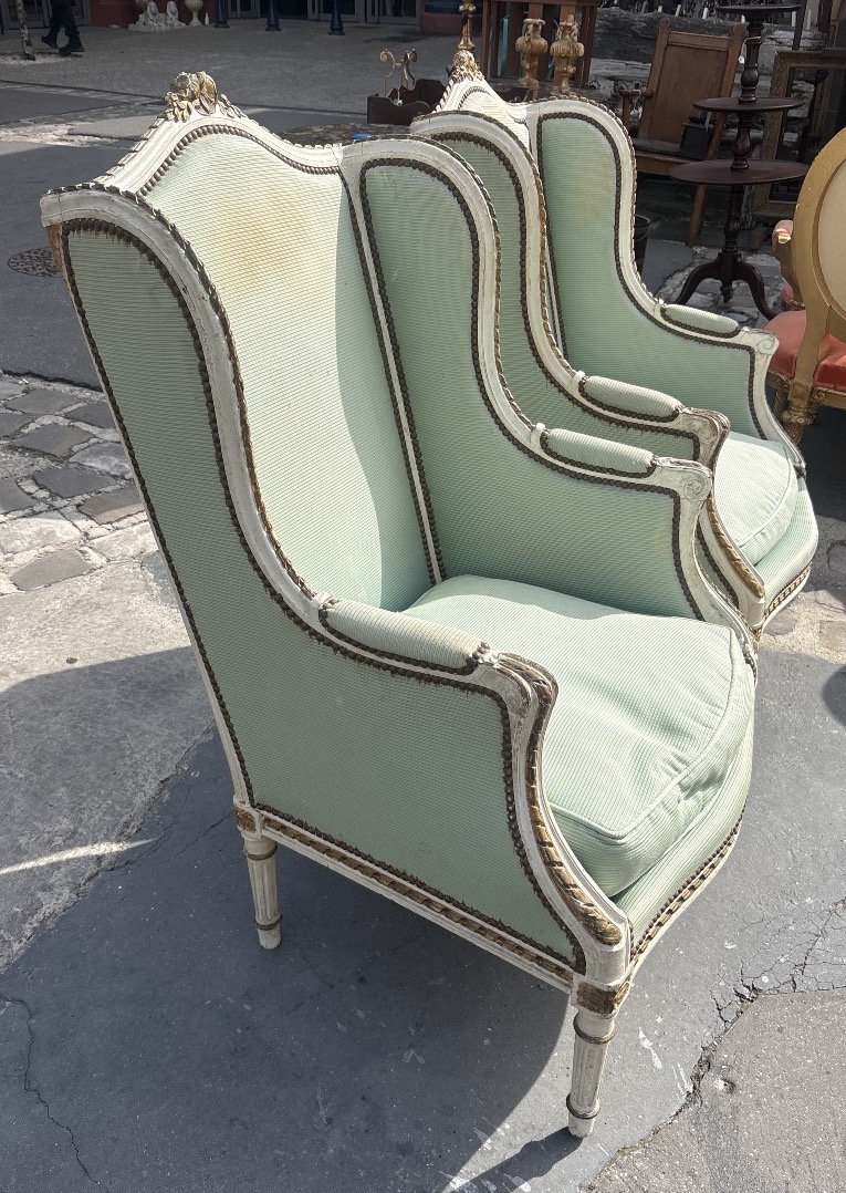 Paire de bergères  à oreilles  laquées de style Louis XVI finXIX EME  -photo-2