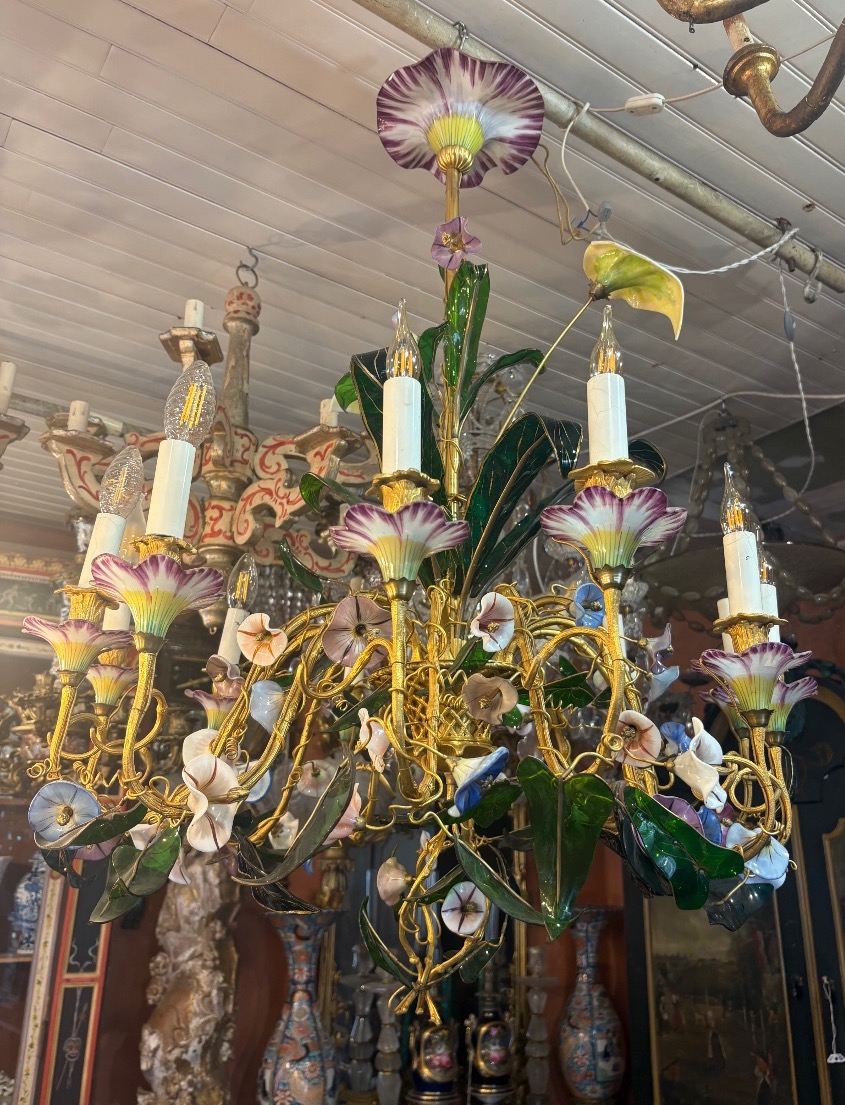 Napoleon III 12-light Gilded Bronze And Opaline Chandelier With Binders-photo-1