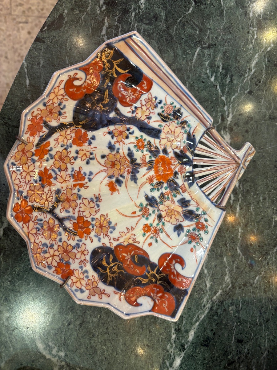 Ensemble de plats en porcelaine Imari fin  XIX  EME -photo-1