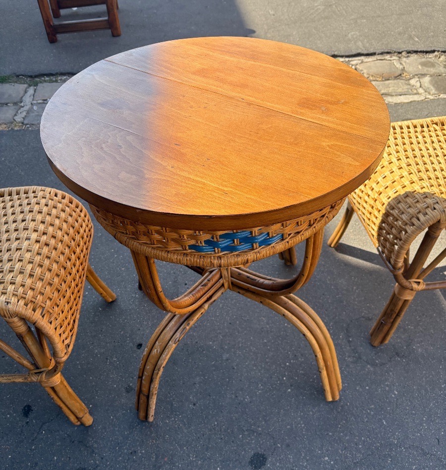 2 Rattan Stools And A Rattan Pedestal Table From The 1950s -photo-2