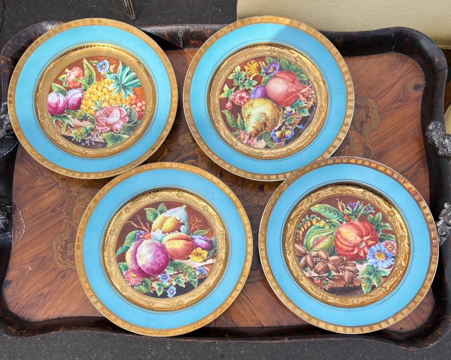 Set Of 4 Painted And Gilded Plates With Fruit Motifs, Made Of Sèvres Porcelain And Marked S53 