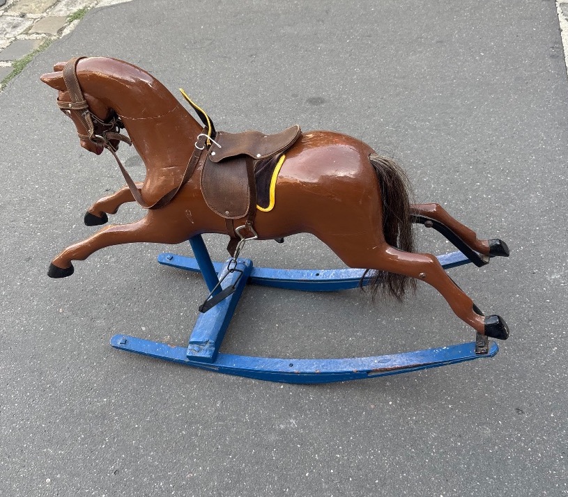 19th-century Painted Wooden Rocking Horse From Holland -photo-4