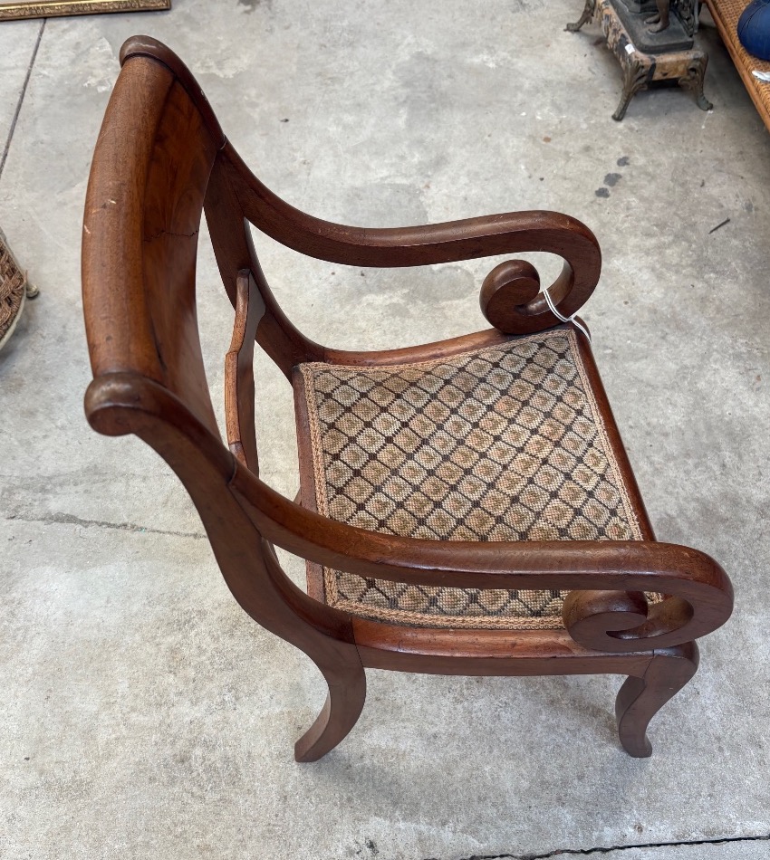 Fauteuil d’enfant en acajou  d’époque restauration  XIX EME -photo-4