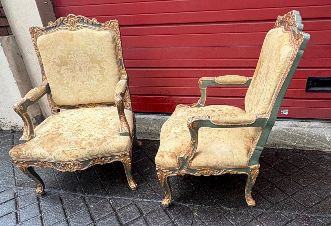 Paire de fauteuils de style régence en bois sculpté et patiné  XIX EME  -photo-3