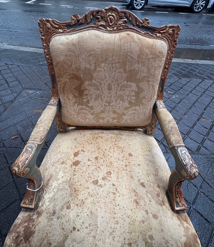 Paire de fauteuils de style régence en bois sculpté et patiné  XIX EME  -photo-2