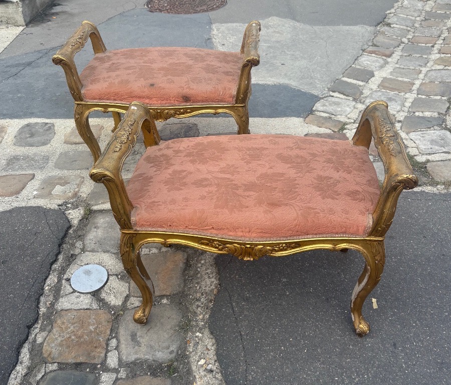 Paire de banquettes avec bras sur les cotés bois doré style Louis XV Italie début  XX EME -photo-2