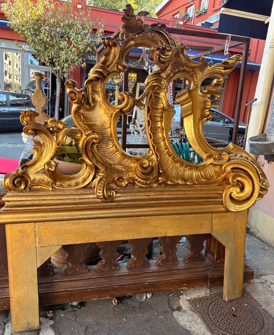 Late 19th-century Baroque-style Gilded Wooden Headboard From Italy 