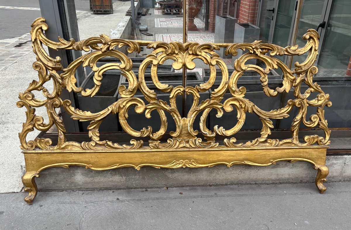 Tête de lit  italienne en bois doré sculpté et ajouré XIX EME -photo-3