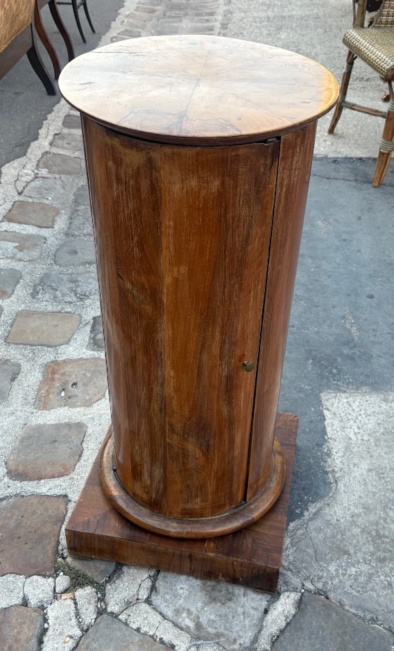 Somno ou chevet cylindrique noyer début XIX EME Italie-photo-1