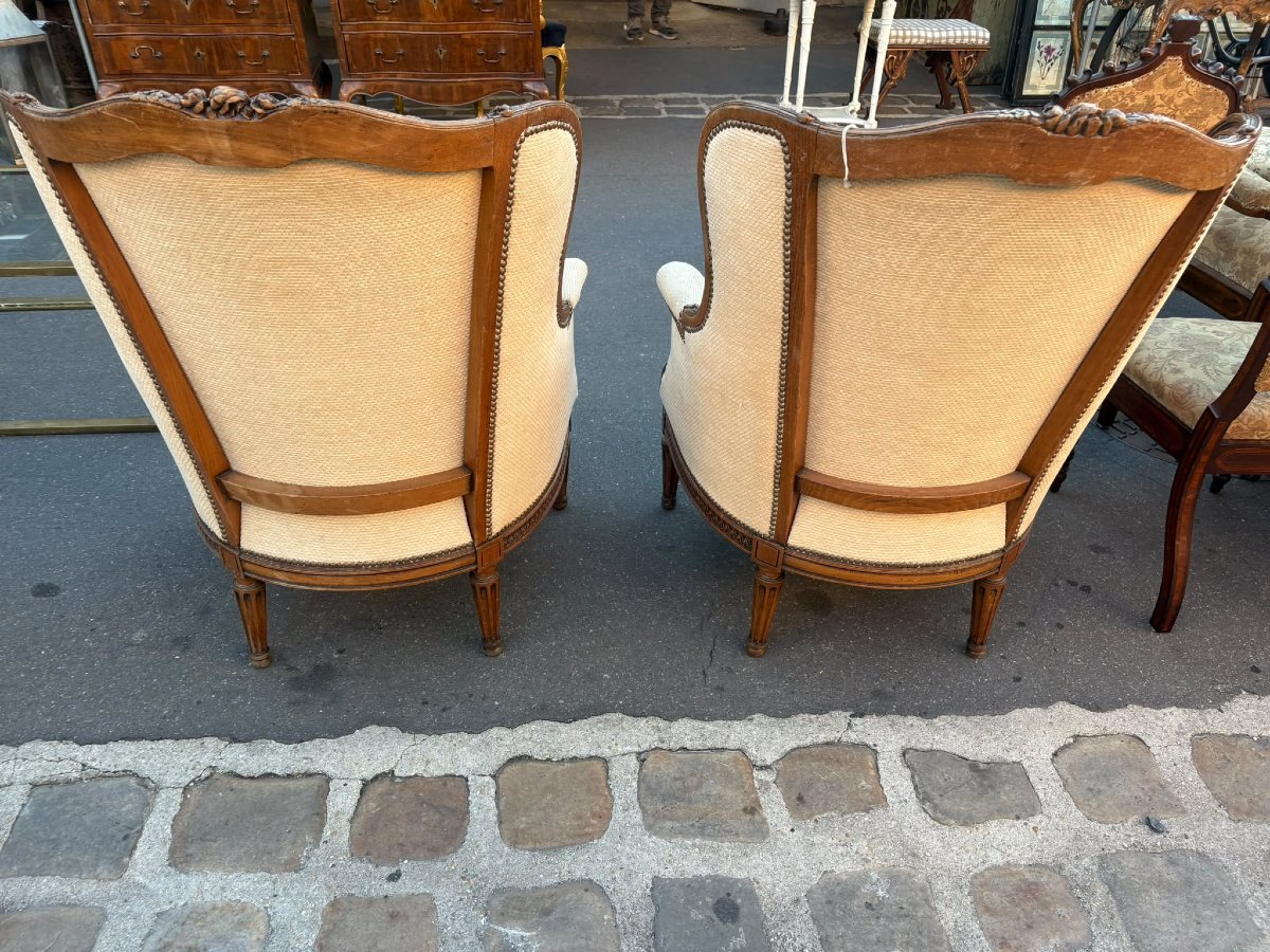 Paire de bergères à oreilles de style Louis XVI, XIXᵉ siècle-photo-4