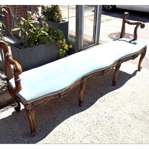  18th Century Venice Walnut Entrance Bench 
