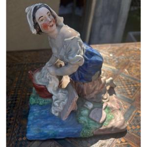 Polychrome Earthenware Subject From The XIX Eme The Washerwoman