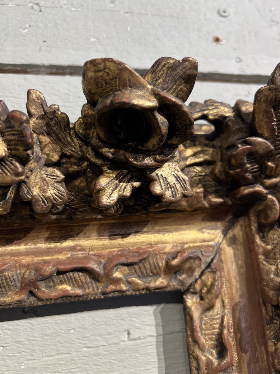 Cadre en bois doré Louis XIV 17ème siècle-photo-1
