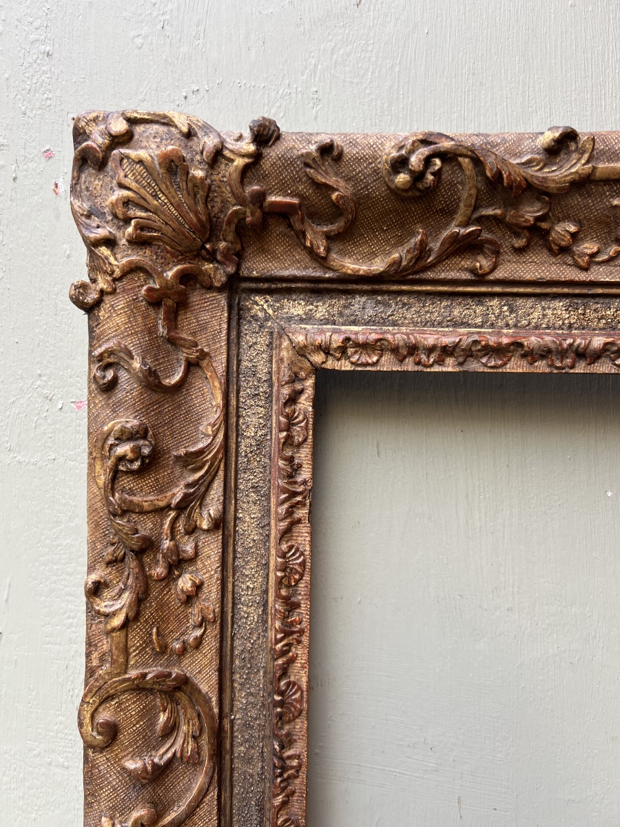 Cadre en bois sculpté et doré époque Louis XIV 18ème siècle-photo-2