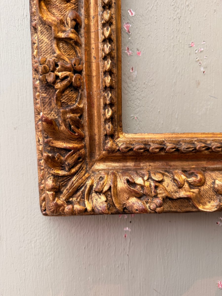 17th-century Louis XIII Gilded Wooden Frame-photo-1