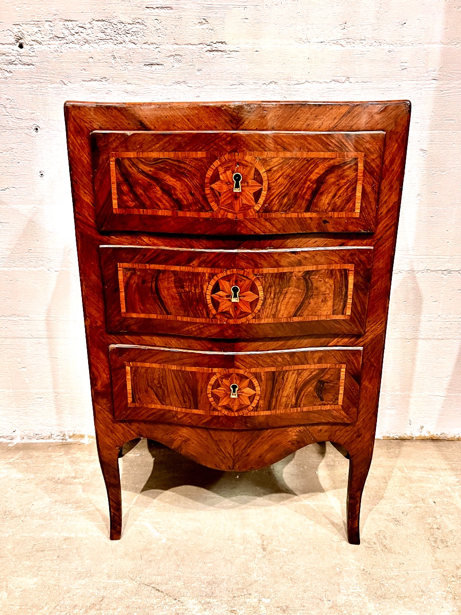 Commode d'Entre Deux Génoise. Italie XVIII ème Siècle.