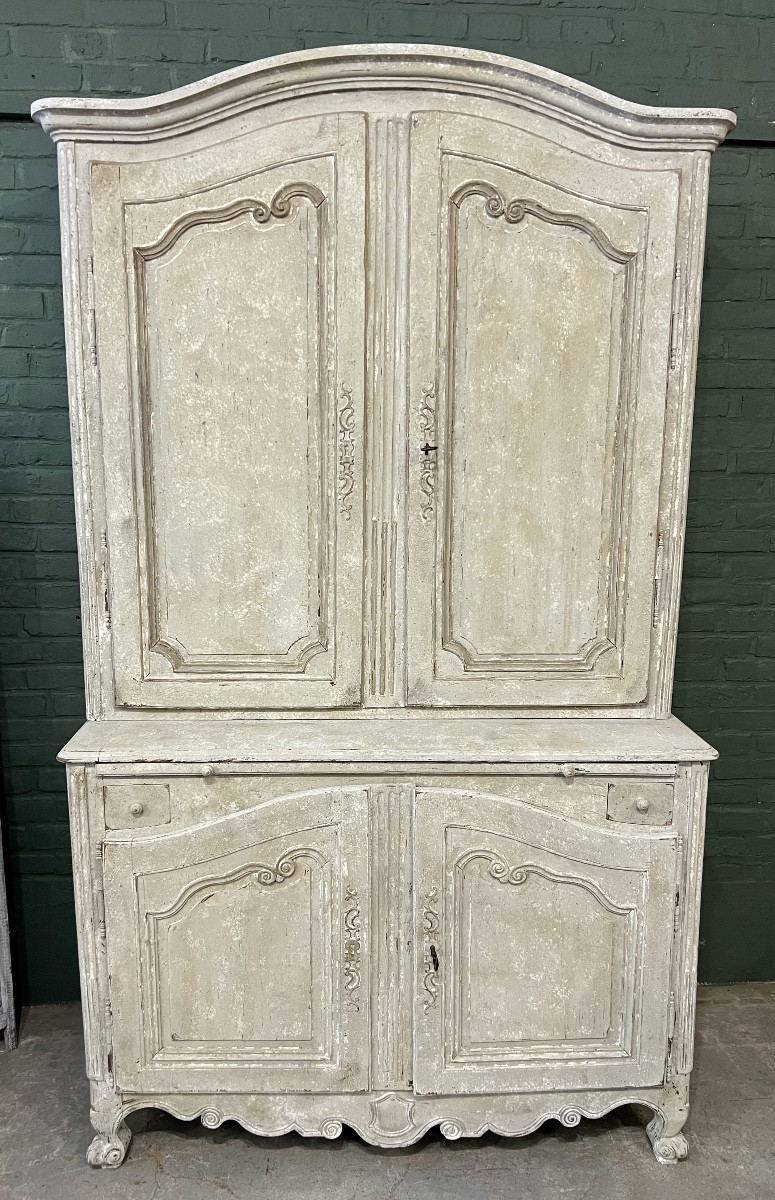 18th Century Two-part Sideboard. 