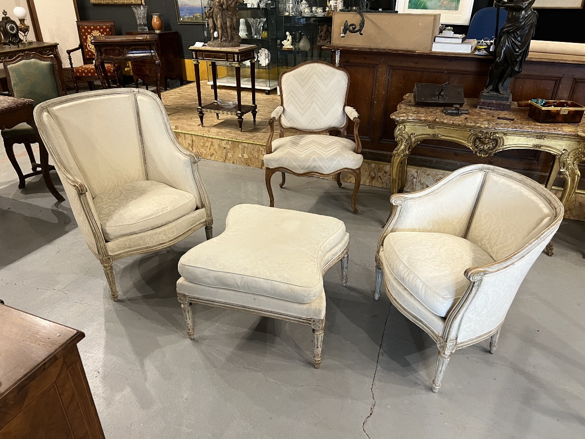 Broken Duchess Louis XVI Style