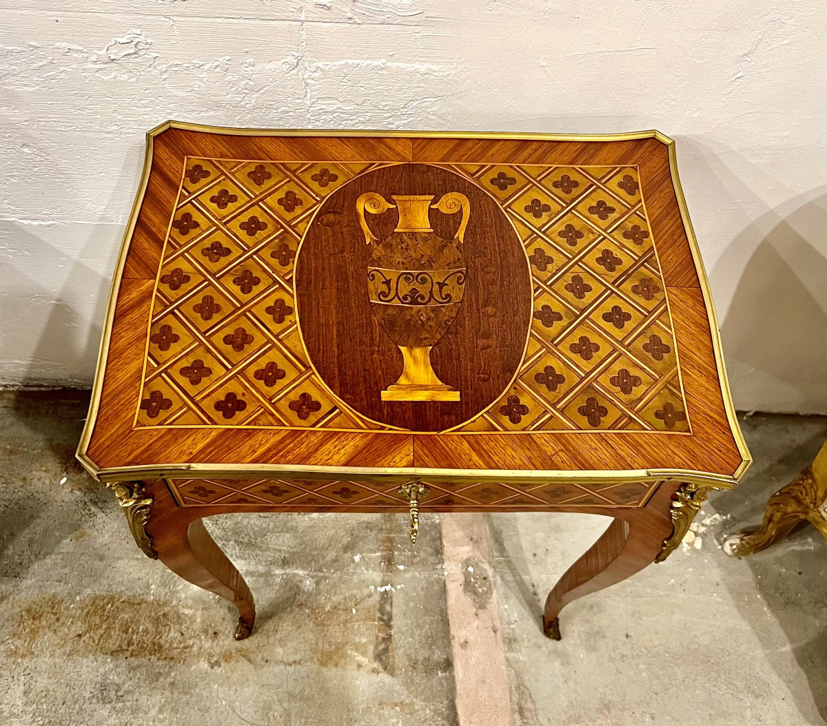 Table volante toutes faces époque Louis XV-photo-4