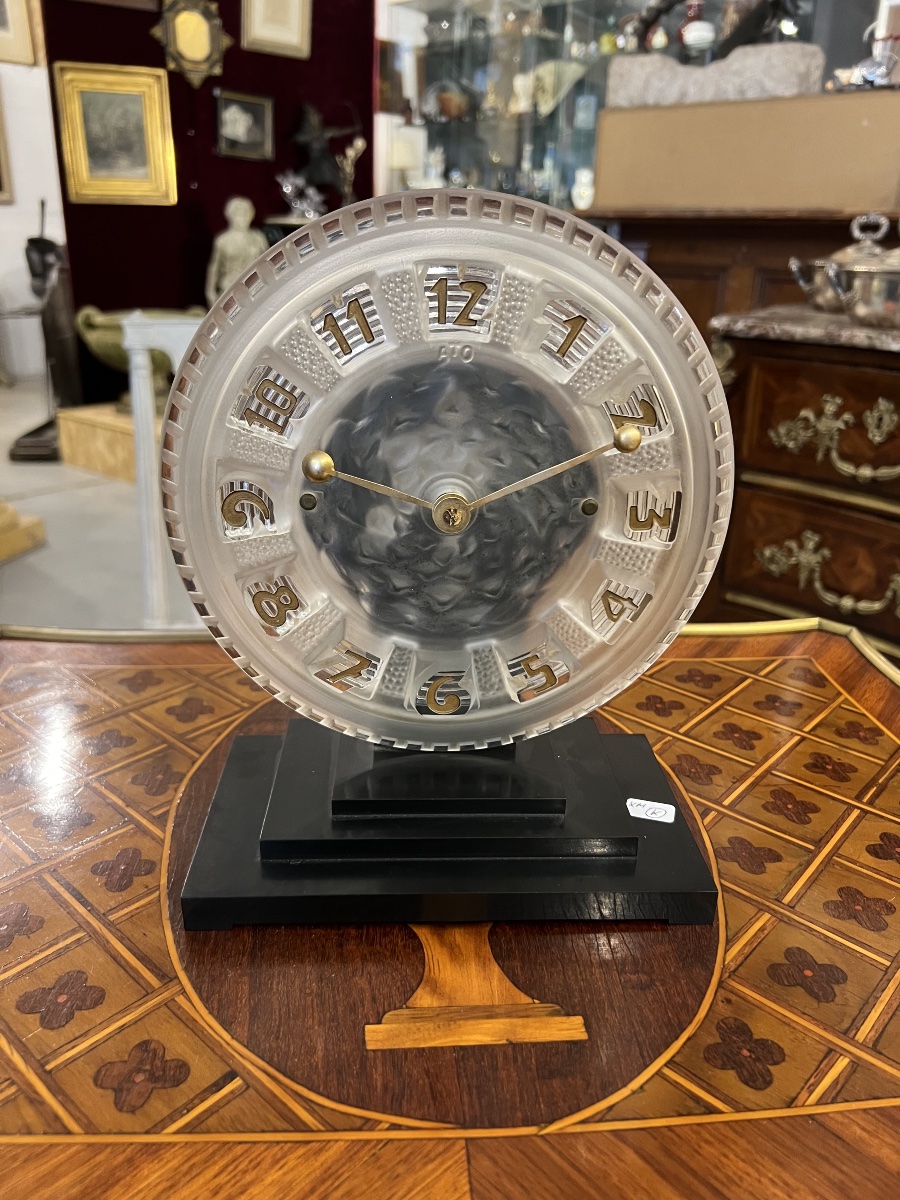 Ato Clock-photo-2