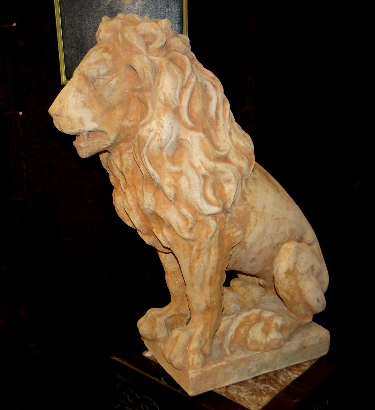 Lion terre cuite
