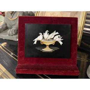 Plaque en marqueterie de marbre. Italie