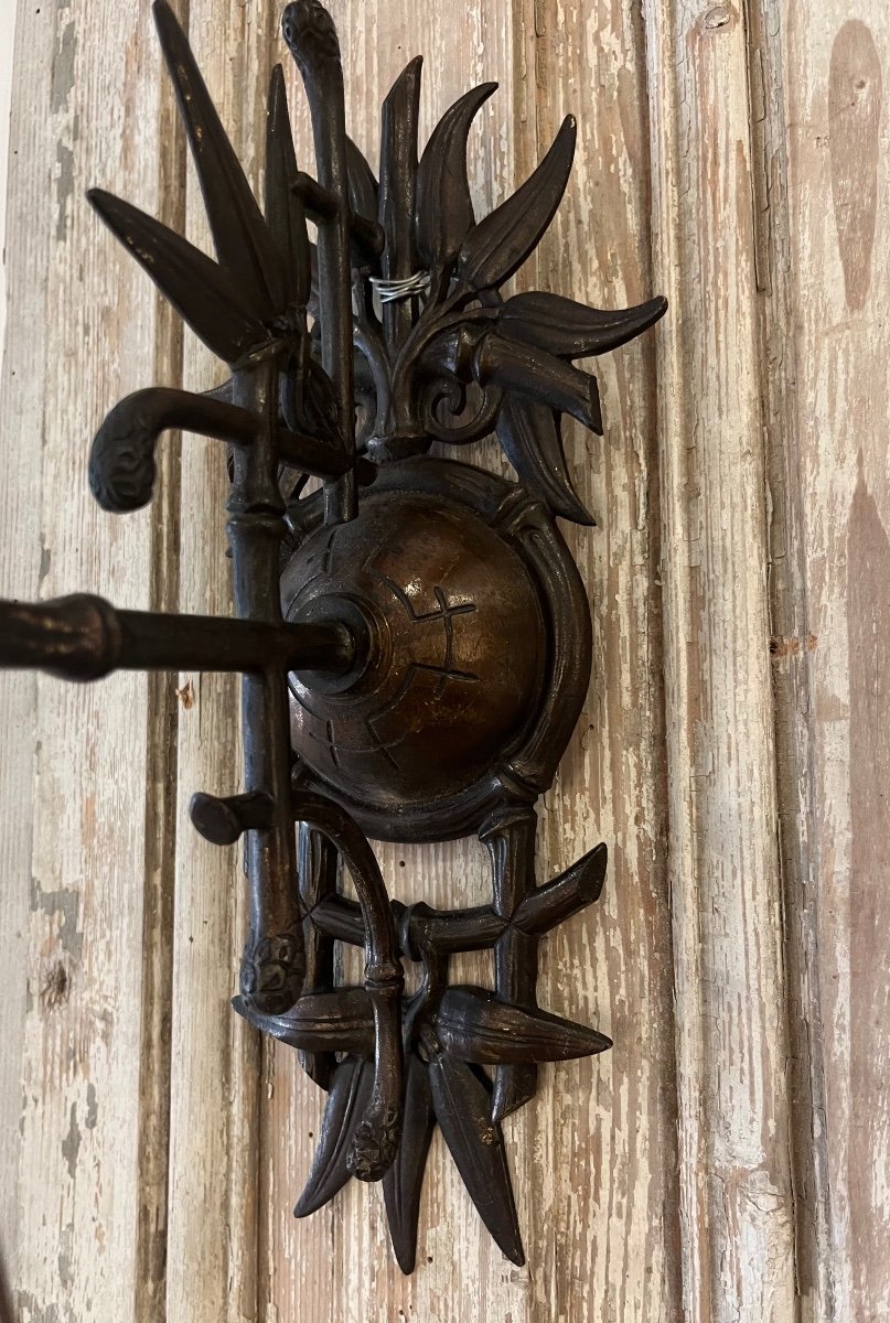 Pair Of Bronze Sconces With Bamboo Decor-photo-2