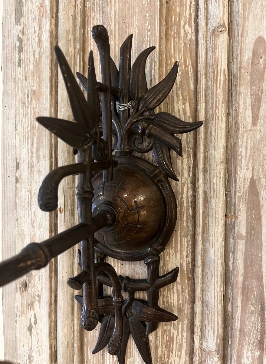 Pair Of Bronze Sconces With Bamboo Decor-photo-4