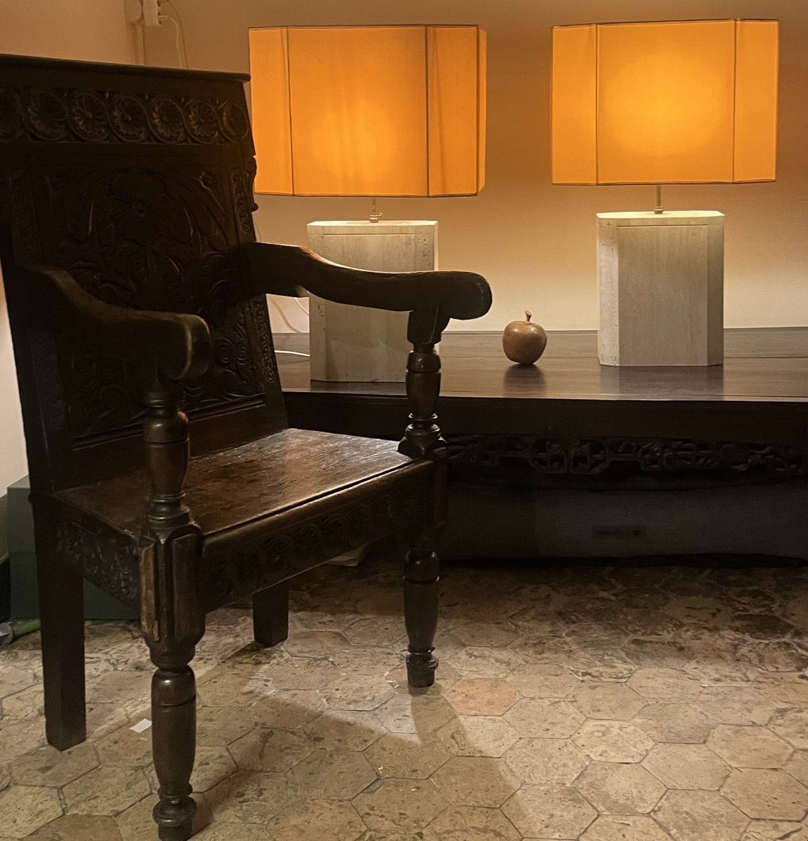 Paire de lampes en travertin -photo-2